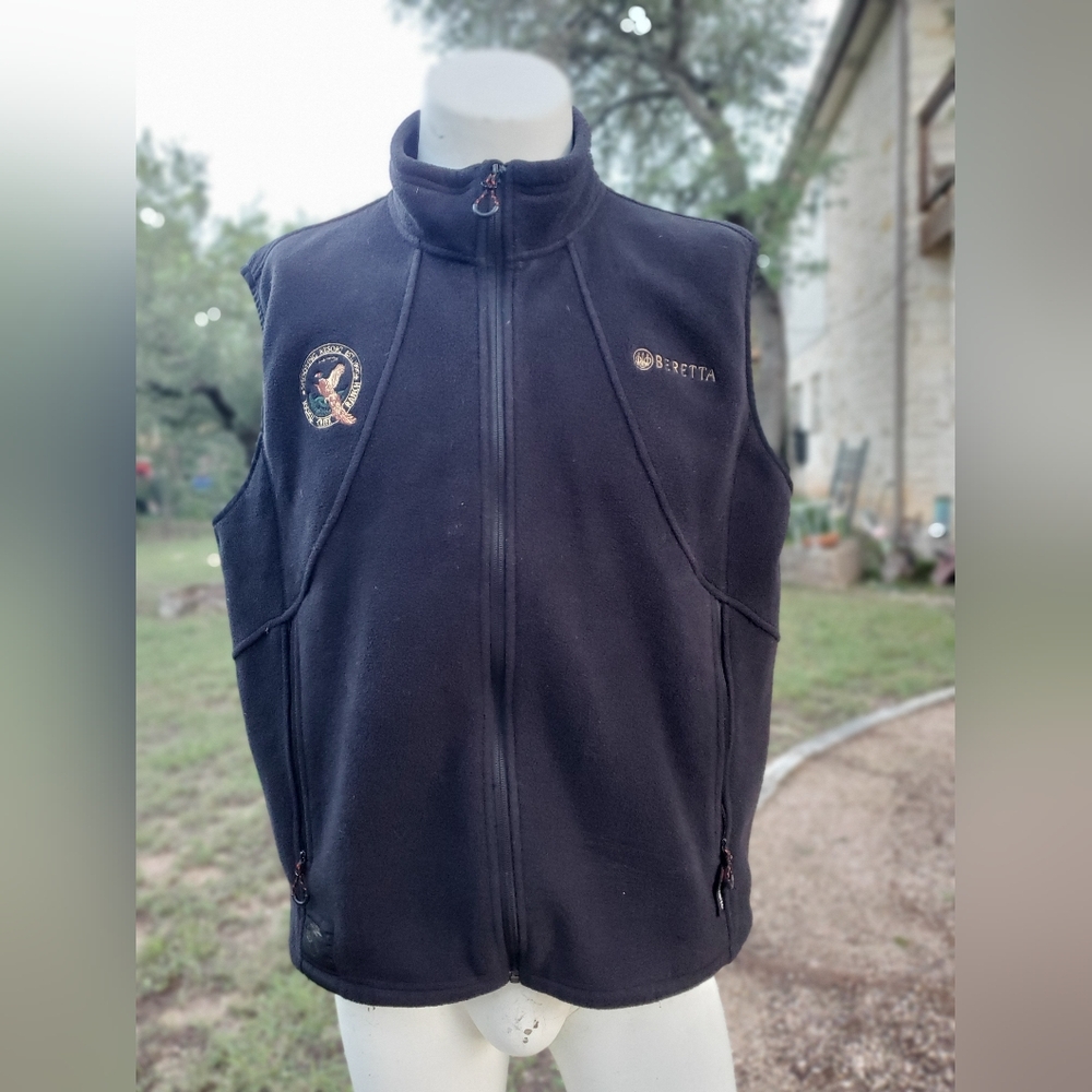 Beretta Italy Joshua Creek Shooting Resort Black Fleece Vest with Patch Size XL